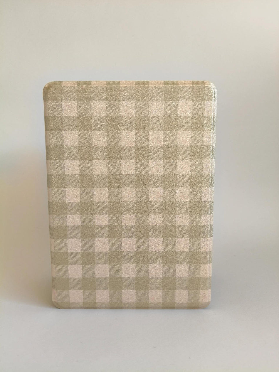 Premium Kindle Case – Booked for Brunch