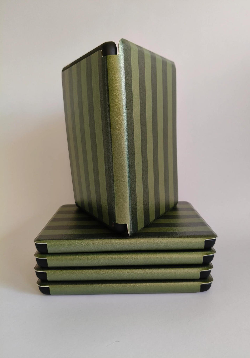 Premium Kindle Case – Midnight Library
